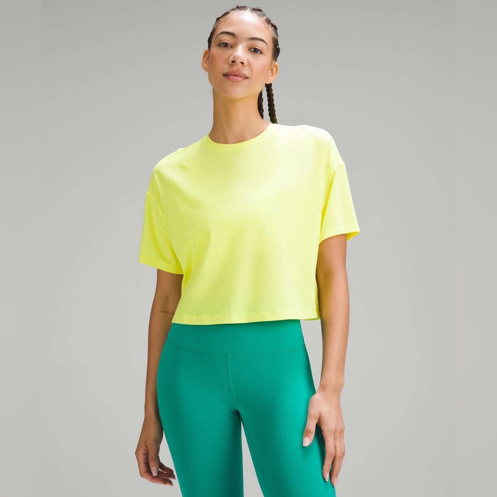 Lululemon Abrasion-Resistant Training T-Shirt / Electric Lemon / 2